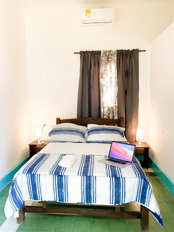 Mansion Bahia Manga Bed & Breakfast Cartagena ภายนอก รูปภาพ